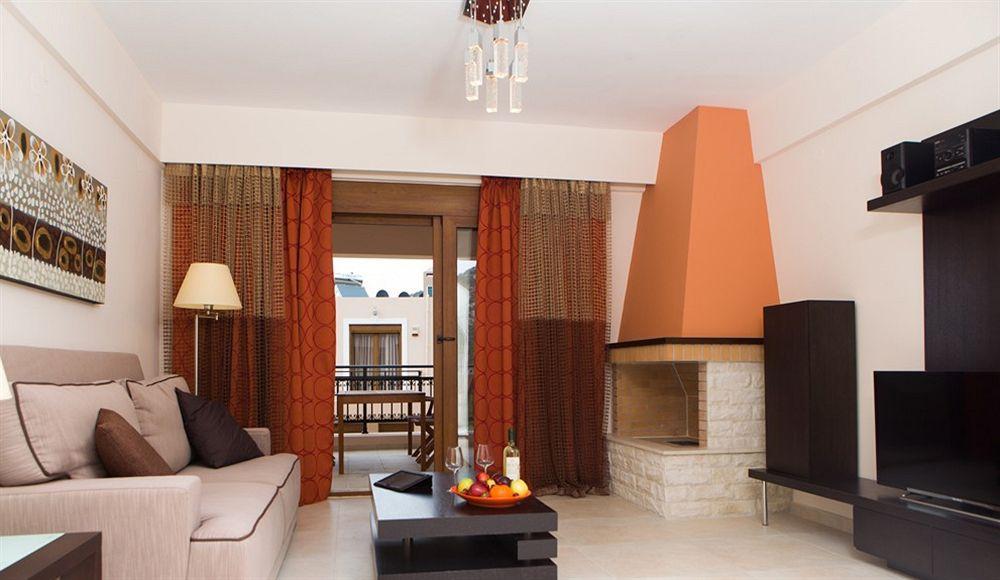 Stone Village Hotel Apartments Bali  Bagian luar foto