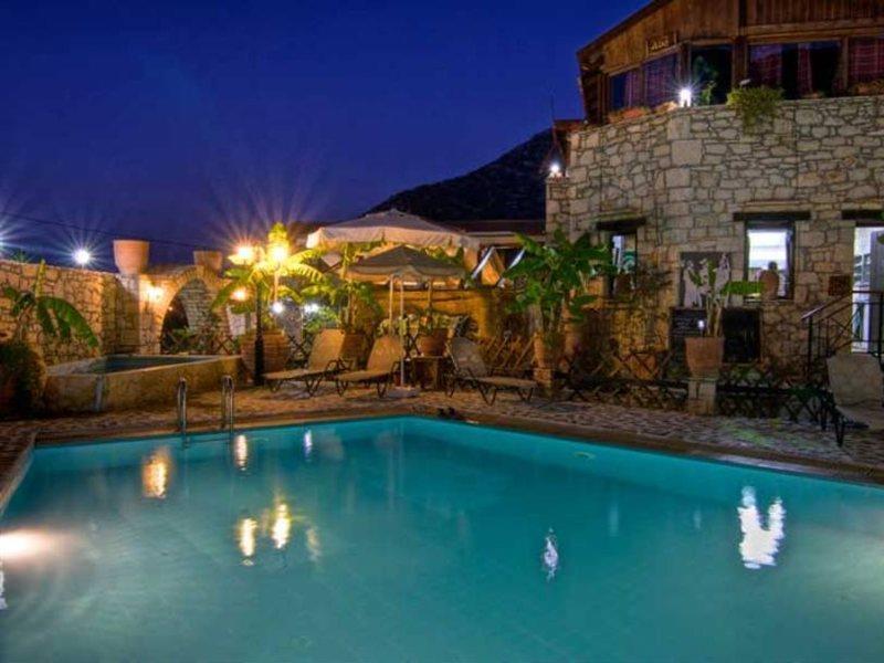 Stone Village Hotel Apartments Bali  Bagian luar foto