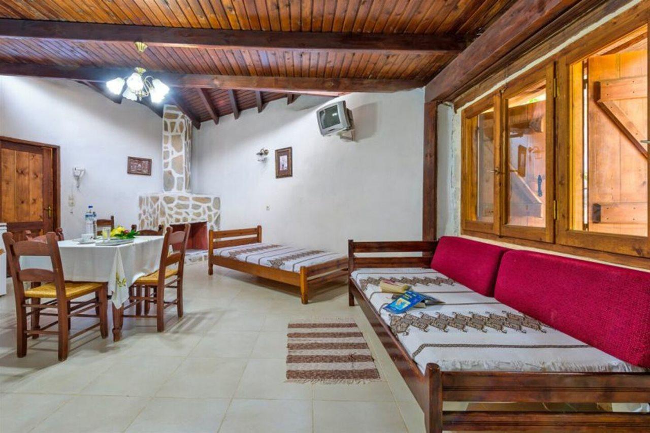 Stone Village Hotel Apartments Bali  Bagian luar foto